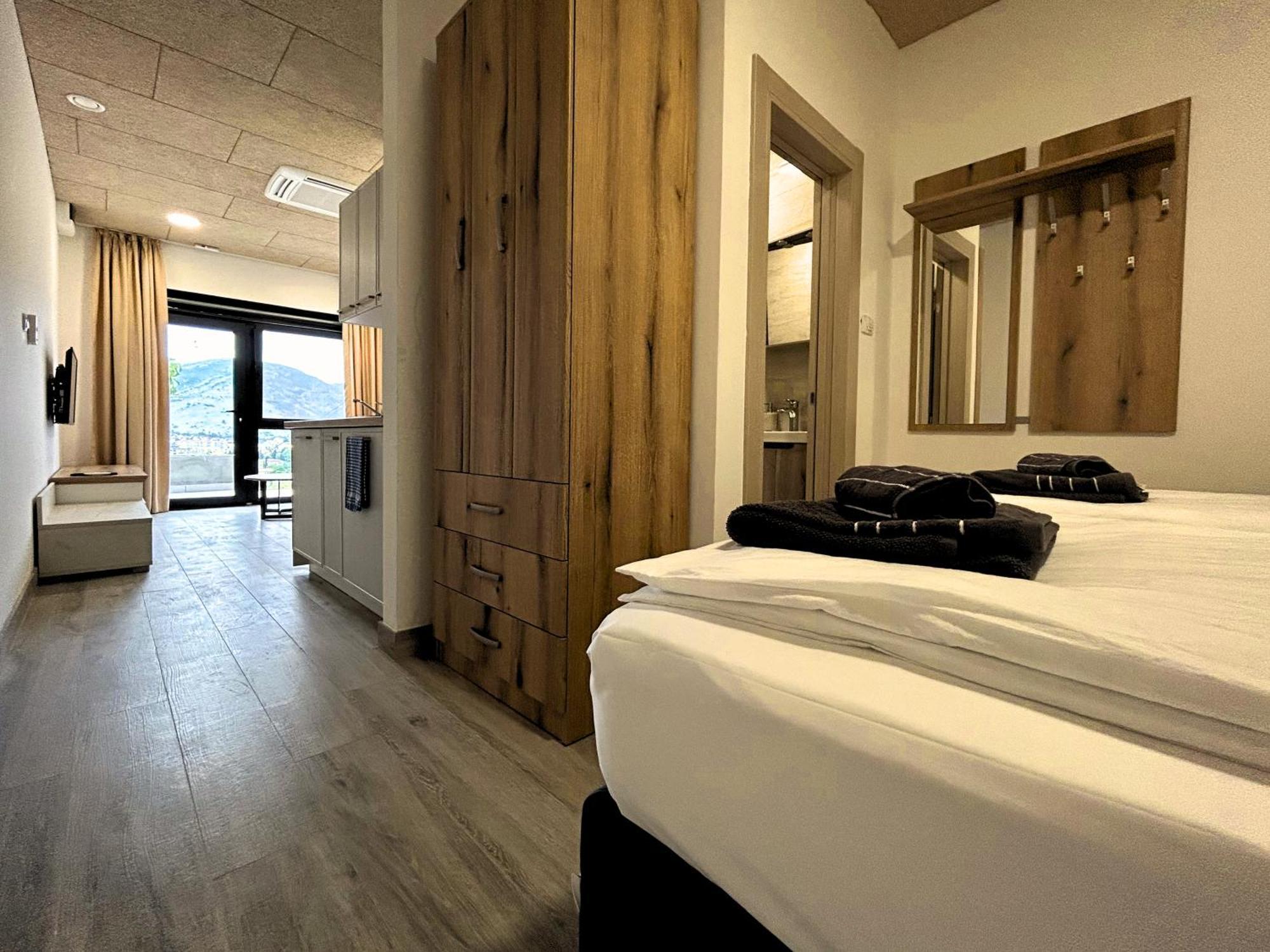 Memories Apartment
